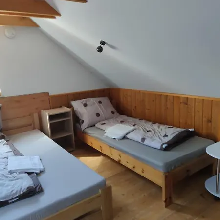 Malomkerek Vendeghaz Fertőboz