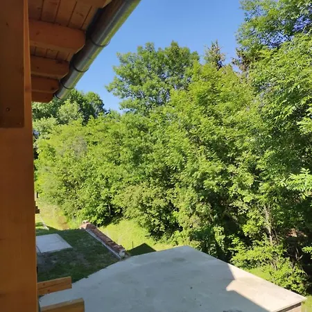 Malomkerek Vendeghaz Fertőboz