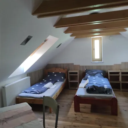 Malomkerek Vendeghaz Fertoboz